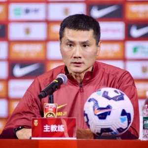 首阶段国内训练结束，国足启程前往迪拜，这一周他们都练了什么？